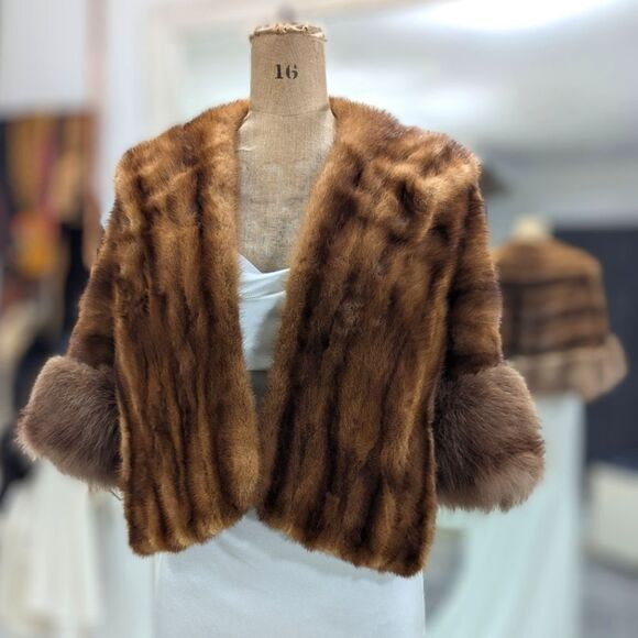 Vintage Mink Stole - Picture 3 of 9